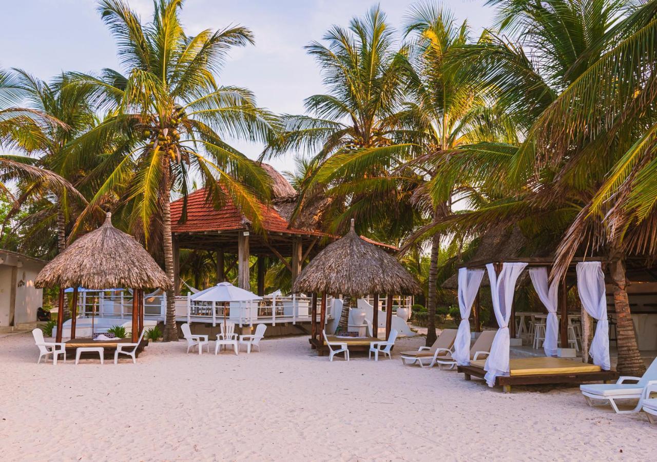 Marine Beach Club & Hotel By Tequendama Tierra Bomba Exterior foto